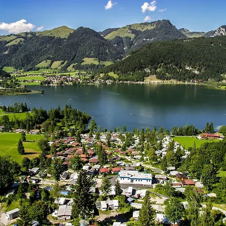 Terrassencamping Sued-see مكان تخييم